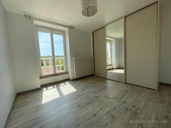 MIGNE-AUXANCES - MAISON T4 AVEC COUR