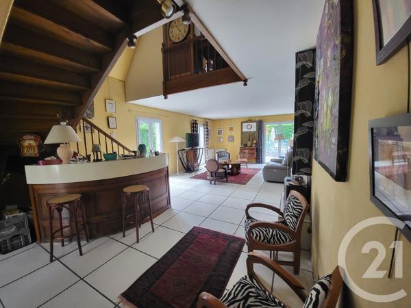 Maison à vendre  8 pièces - 194 m 2   TRELISSAC  - 24