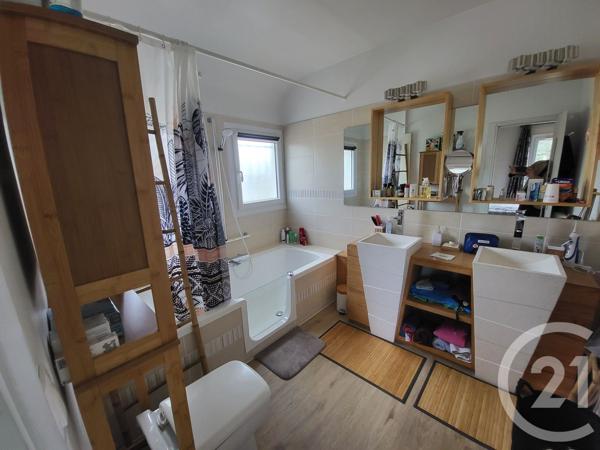 Maison à vendre  8 pièces - 194 m 2   TRELISSAC  - 24