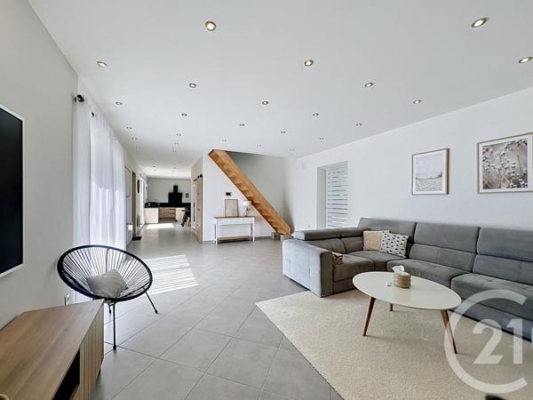 Maison à vendre  8 pièces - 194 m 2   TRELISSAC  - 24