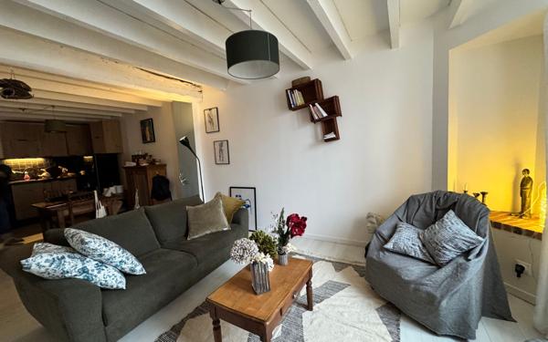 Appartement à vendre    3 pièces • 37,68 m2 Pau