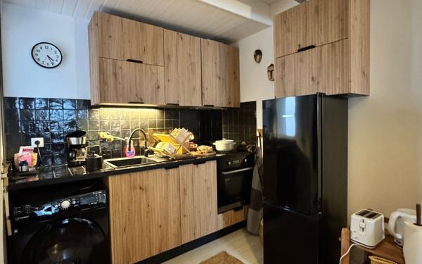 Appartement à vendre    3 pièces • 37,68 m2 Pau