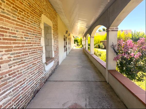 Magnifique propriété à 12 km de Montauban ideal projet professionnel et saisonnier - L'honor-De-Cos (82130)