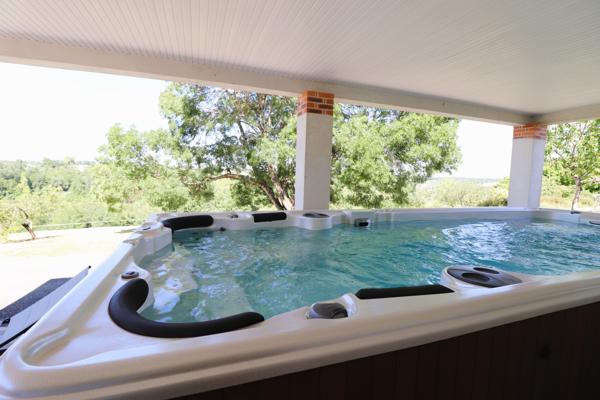 Magnifique propriété à 12 km de Montauban ideal projet professionnel et saisonnier - L'honor-De-Cos (82130)