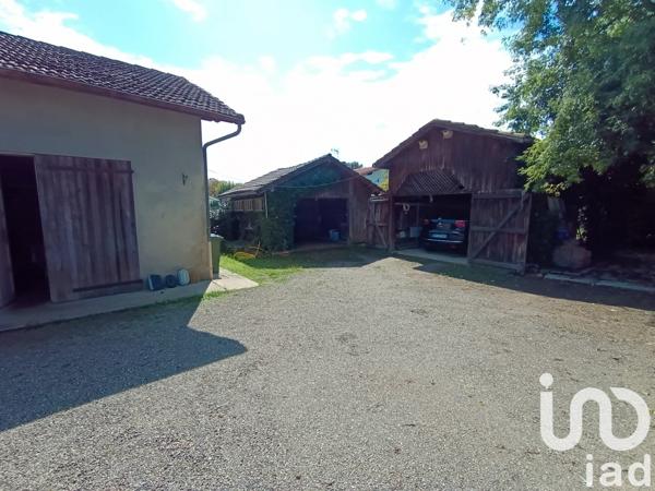 Maison 6 pièces de 128 m² à Villeneuve-de-Marsan (40190)