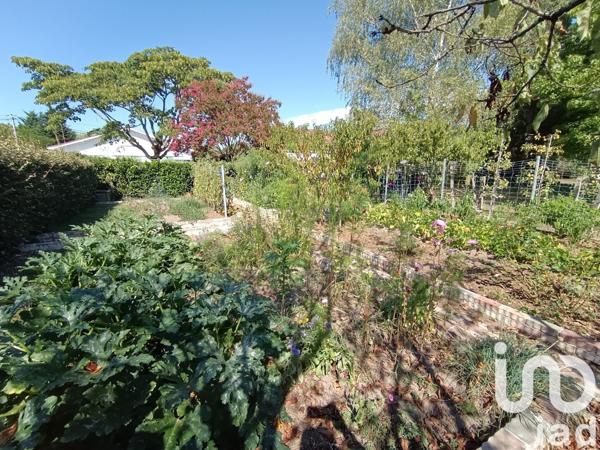 Maison 6 pièces de 128 m² à Villeneuve-de-Marsan (40190)