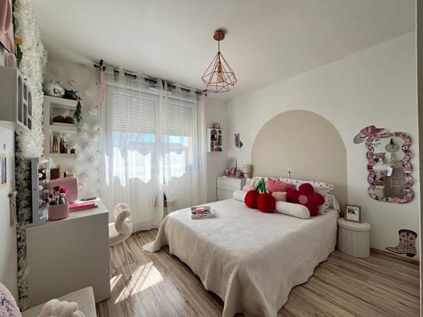 CASTELGINEST / Vente Maison 5 Pièces 111 m²