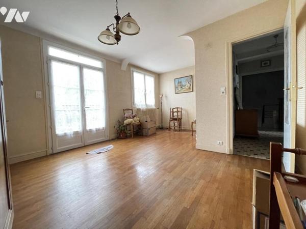 MAISON GARAGE - SAINT PIERRE DES CORPS 