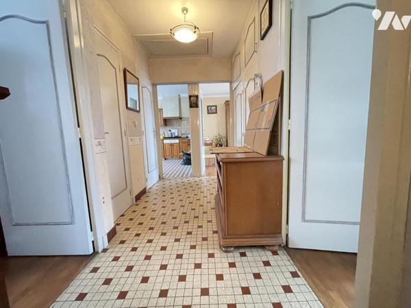 MAISON GARAGE - SAINT PIERRE DES CORPS 