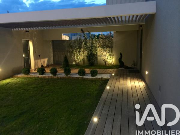 Maison à vendre 6 pièces 270 m² Chessy