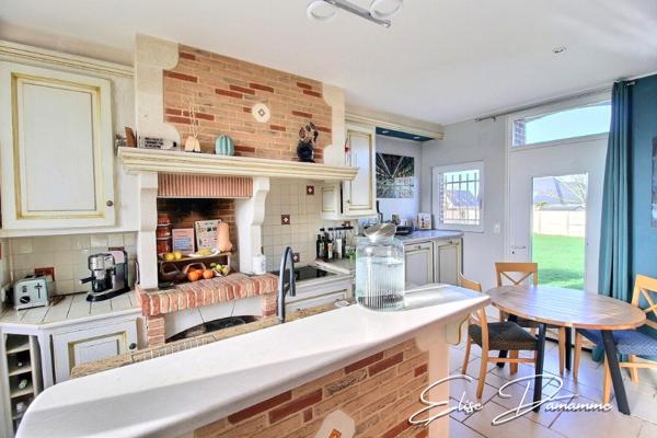 IDEAL CHEVAUX - Propriété comprenant maison, gîte et dépendances sur 9900m²