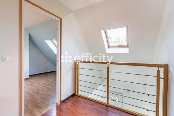 Maison 7 pièces - 115 m² Exclusivité efficity