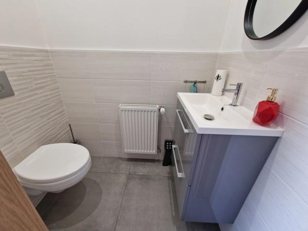 Maison indépendante à vendre 5 pièces NEUFCHATEAU (88) avec GARAGE, TERRASSE et TERRAIN