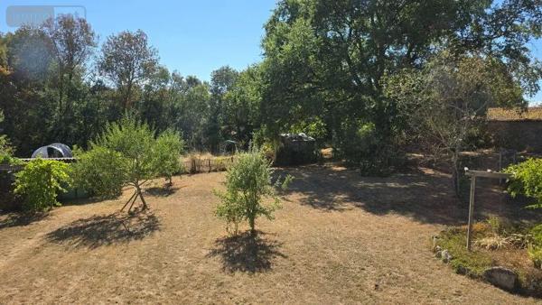 Achat - Maison Beaussais-Vitré 79370 6 pièces 180 m 2 2570 m 2
