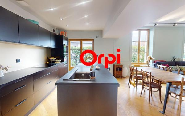 Maison à vendre    3 pièces • 66 m2 Vaulx-en-Velin