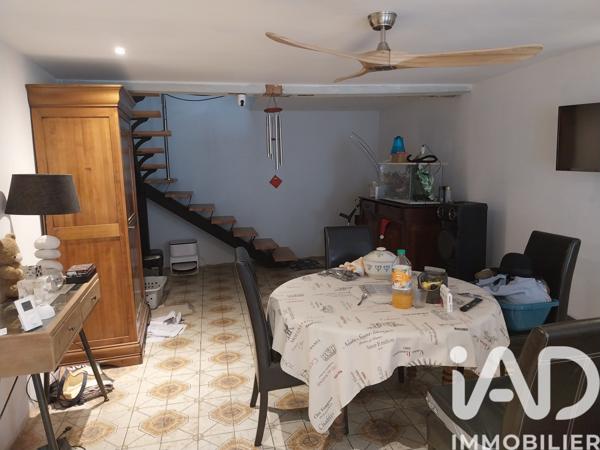 Maison à vendre 4 pièces 165,5 m² Saint-Victurnien
