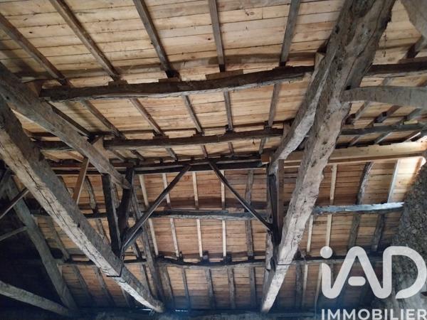 Maison à vendre 4 pièces 165,5 m² Saint-Victurnien
