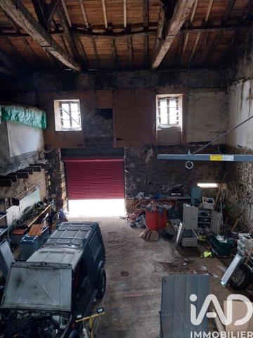 Maison à vendre 4 pièces 165,5 m² Saint-Victurnien