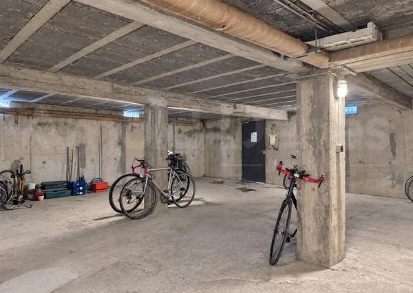 Rue de Châteaugiron - Grand T5 lumineux, 2 balcons, parking, cave, gare à 10 minutes