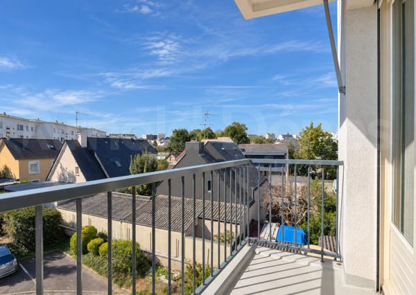 Rue de Châteaugiron - Grand T5 lumineux, 2 balcons, parking, cave, gare à 10 minutes