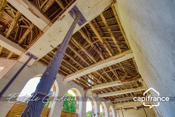 Propriété d’exception  – Château XIXe à CHANTONNAY (85)