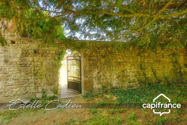 Propriété d’exception  – Château XIXe à CHANTONNAY (85)