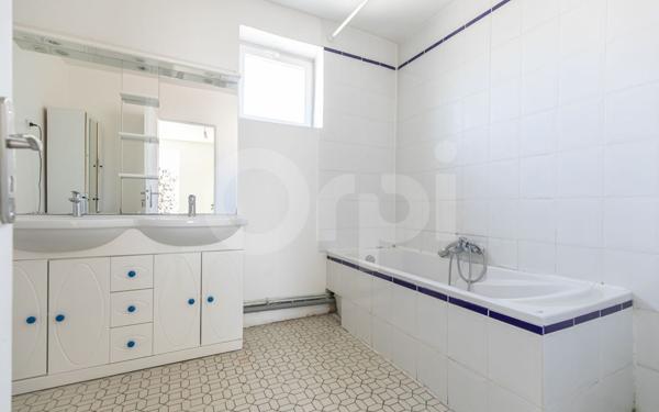 Maison à vendre    5 pièces • 127 m2 Chennevières-sur-Marne