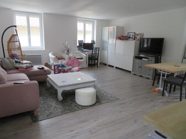 APPARTEMENT de 87 m2 entièrement rénové à VENDRE à DIGNE LES BAINS (04000)