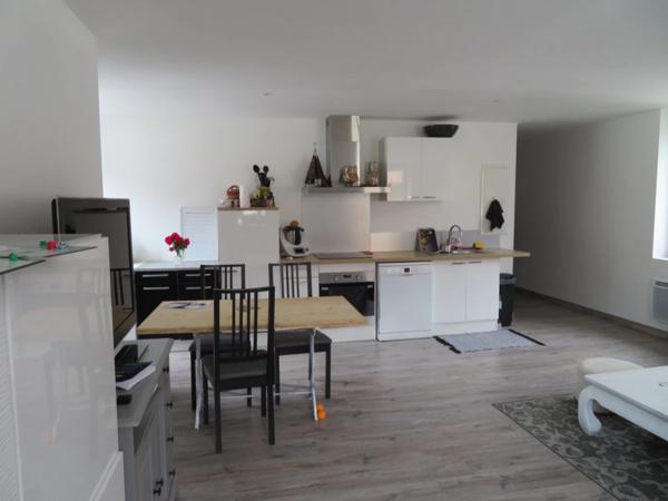 APPARTEMENT de 87 m2 entièrement rénové à VENDRE à DIGNE LES BAINS (04000)
