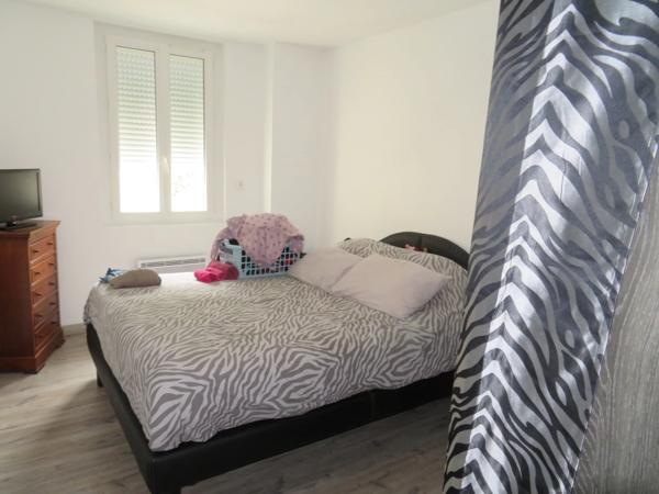 APPARTEMENT de 87 m2 entièrement rénové à VENDRE à DIGNE LES BAINS (04000)