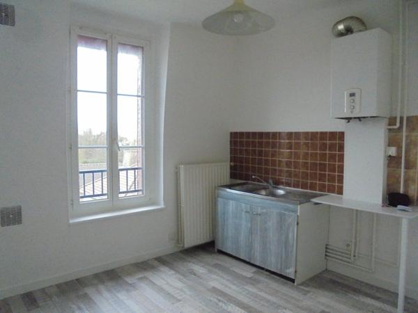 Appartement à louer    1 pièce • 30,82 m2 Laon