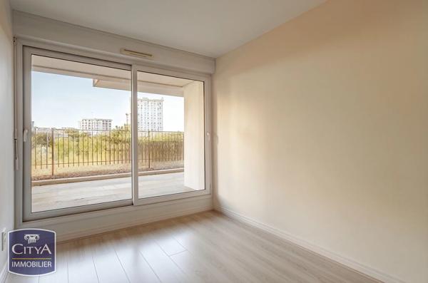 Appartement à vendre 3 pièces 60.86m² Tours (37000)