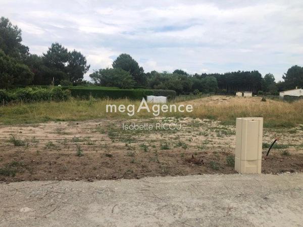 Terrain à SAINT-GEORGES-D'OLERON, 17190 - 415m²