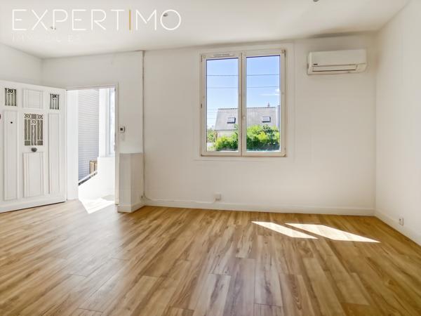 EXCLUSIVITÉ – Pertuichaud-Plaisance – Maison rénovée avec garage et annexes.