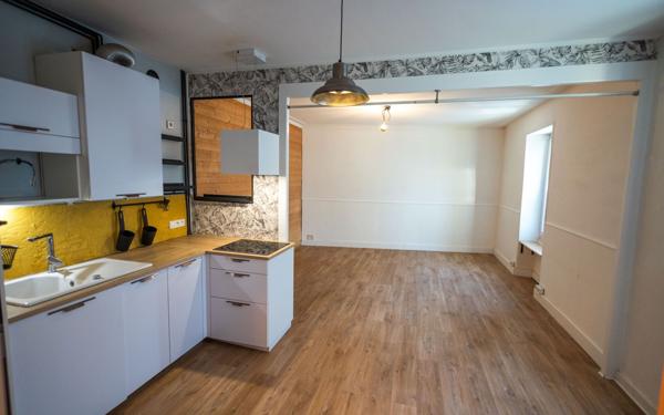 Maison à louer    3 pièces • 64,99 m2 Nantes
