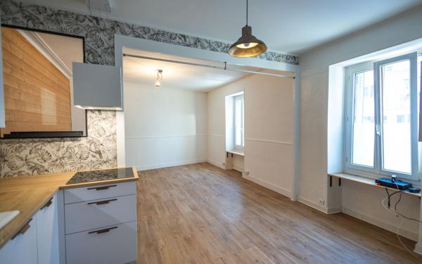 Maison à louer    3 pièces • 64,99 m2 Nantes