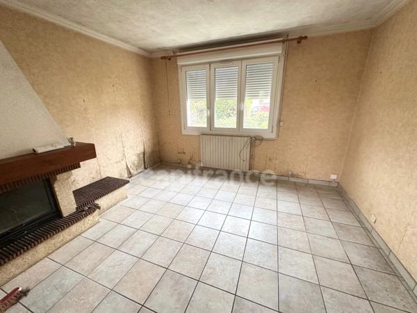 EXCLUSIVITÉ - Maison à vendre 5 pièces CARHAIX PLOUGUER (29)