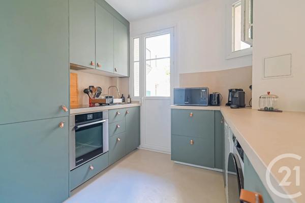 Appartement F3 à vendre  4 pièces - 69,13 m 2   PARIS  - 75013