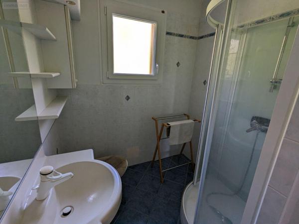 Pavillon à louer à Nogent-le-Rotrou dans l'Eure-et-Loir (28400), ref : 6 PB   
Paty