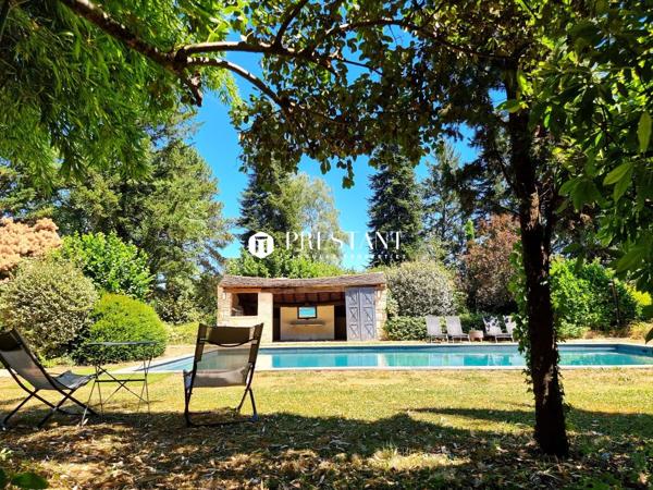Vivez le charme d’un manoir du XVIe siècle : 350 m² d’élégance nichés dans un parc arboré avec piscine et maison d’amis, CAHORS