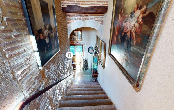 Vivez le charme d’un manoir du XVIe siècle : 350 m² d’élégance nichés dans un parc arboré avec piscine et maison d’amis, CAHORS