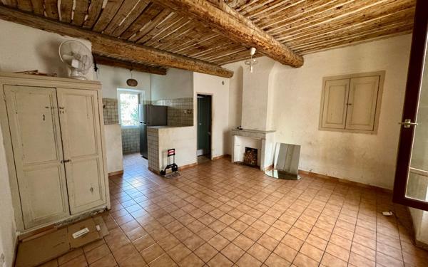 Appartement à vendre    2 pièces • 27,80 m2 Toulon