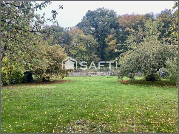 Une charmante maison dans son écrin de verdure !