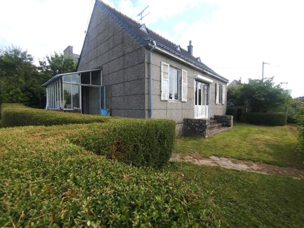 Maison de plain pied, proche centre ville