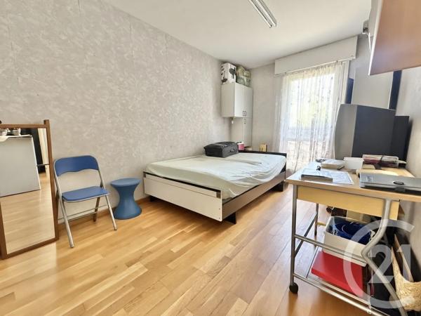 Appartement F4 à vendre  4 pièces - 79,21 m 2   SEVRAN  - 93