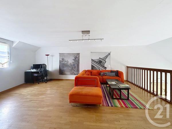 Maison à vendre  9 pièces - 218,14 m 2   THIAIS  - 94