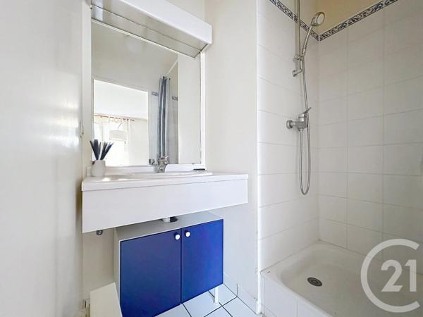 Maison à vendre  9 pièces - 218,14 m 2   THIAIS  - 94