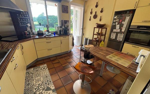 Maison à vendre    5 pièces •  Gabaston