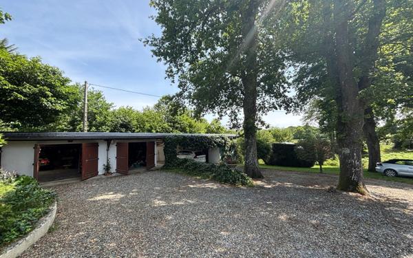 Maison à vendre    5 pièces •  Gabaston