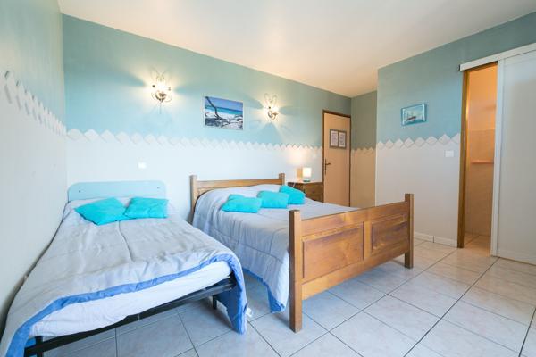 Saint-Florent (20217) Ensemble immobilier avec auberge et villa à Casta